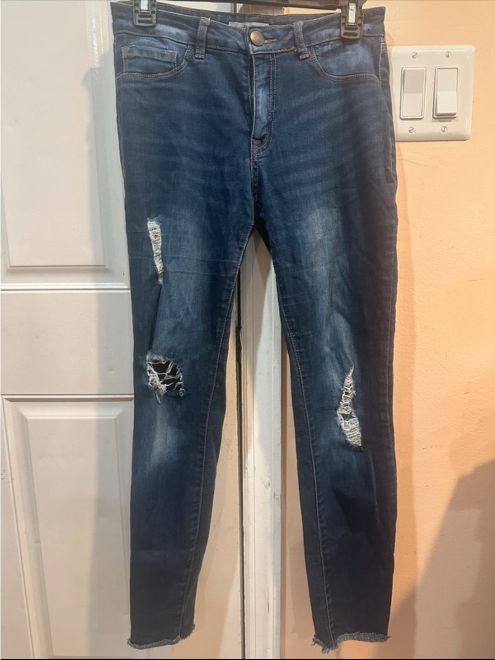 refuge Distressed Dark Blue Skinny Jeans